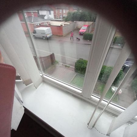 Private Rooms, 2 Showers In 3 Storey Hse, 25 Minutes Walk From Leicester City Centre Ngoại thất bức ảnh