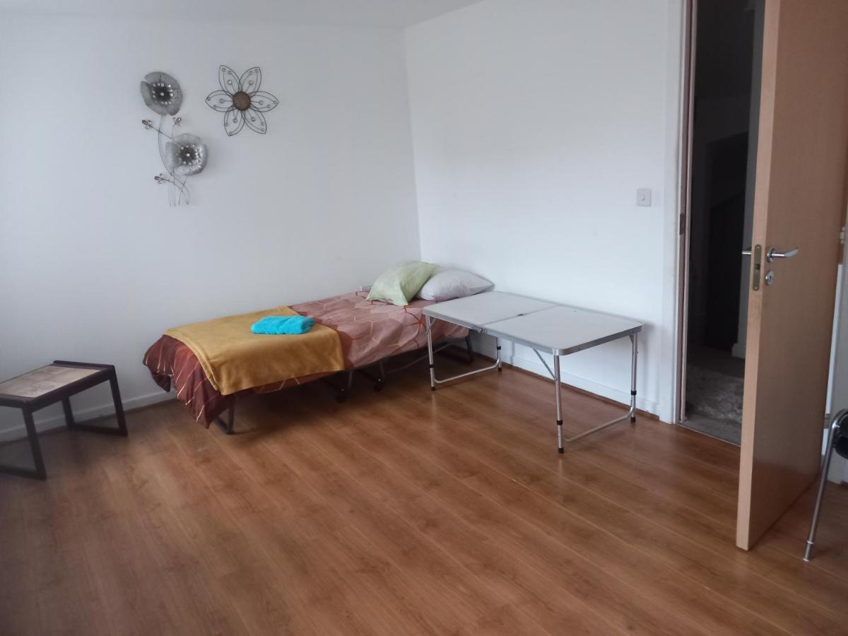 Private Rooms, 2 Showers In 3 Storey Hse, 25 Minutes Walk From Leicester City Centre Ngoại thất bức ảnh